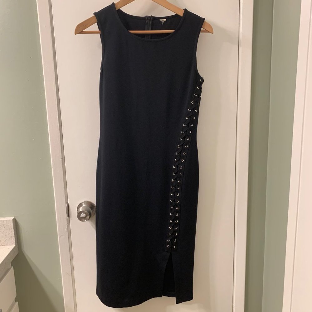 🖤✨ Be the Enigma in the Room! Veronica M Little Black Dress ✨🖤 - Picture 10 of 13